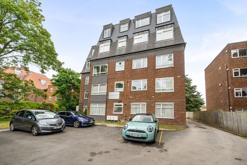 Property photo 1 of 10 1471015-19-6A22A3...