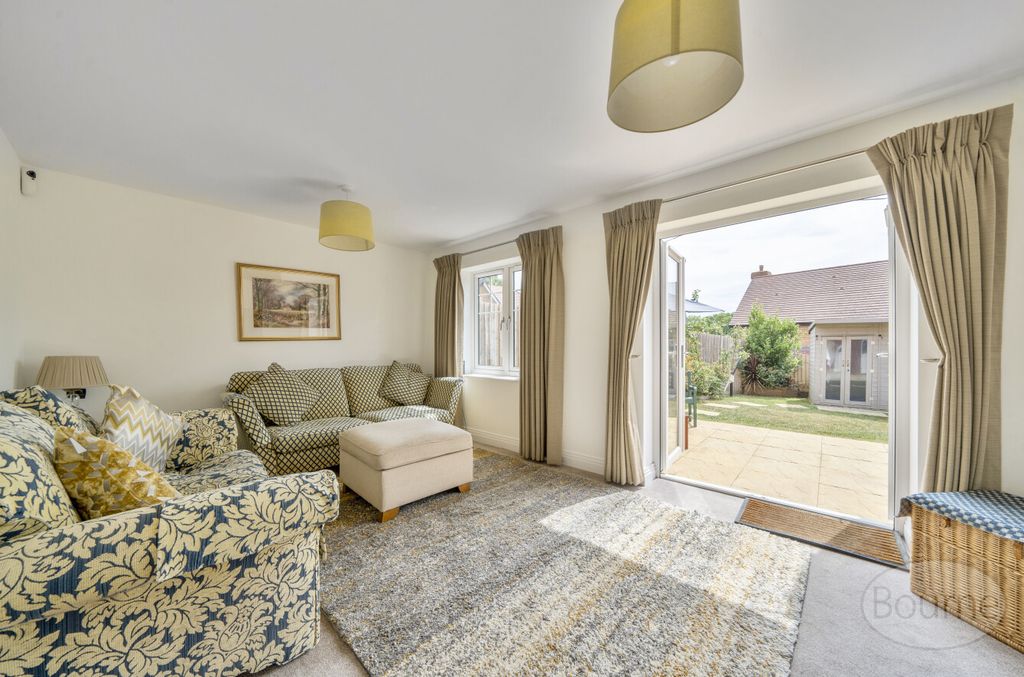 Property photo 2 of 12 3c503Df8-6952-4B6...