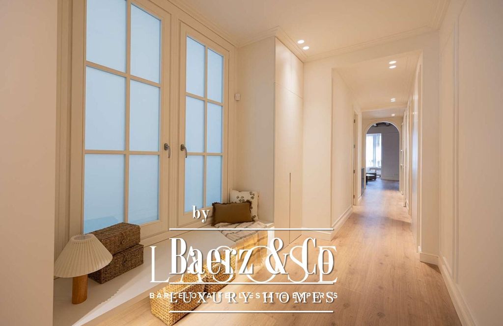 Property photo 2 of 39