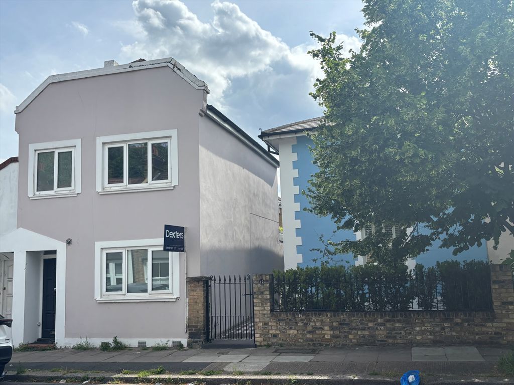 Property photo 1 of 3