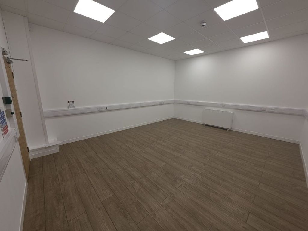 Property photo 2 of 2