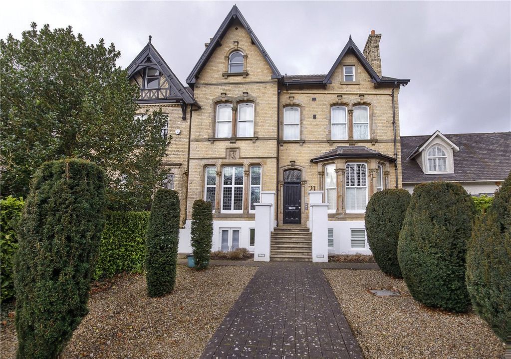 Property photo 1 of 15 Picture No. 16