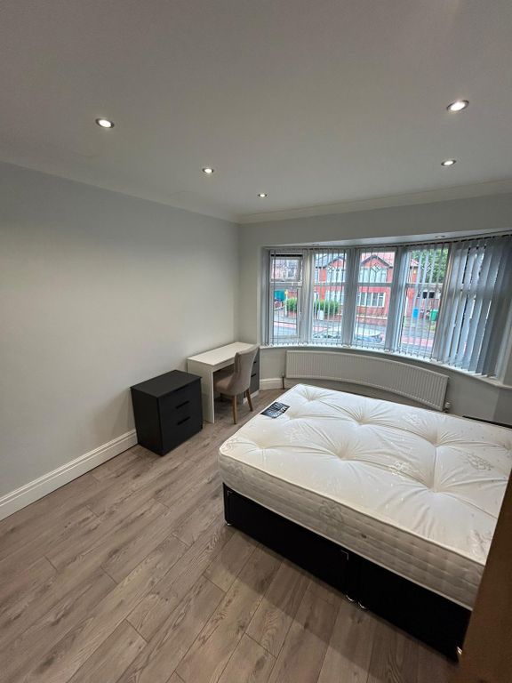 Property photo 2 of 8 Bedroom -