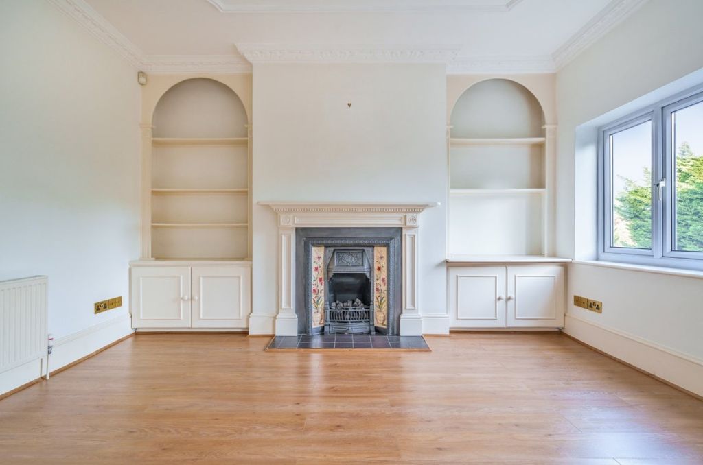 Property photo 1 of 15 1071365 (12)
