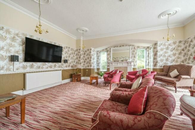 Property photo 2 of 11