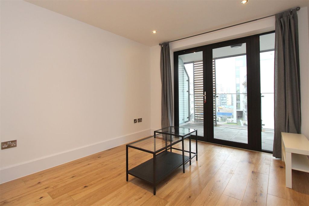 Property photo 1 of 6 Lagrange Court.Jpg