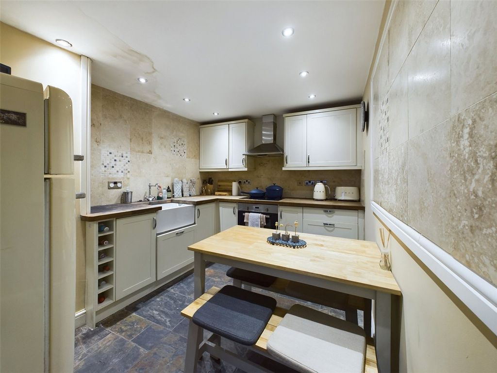 Property photo 3 of 10 Picture No. 04