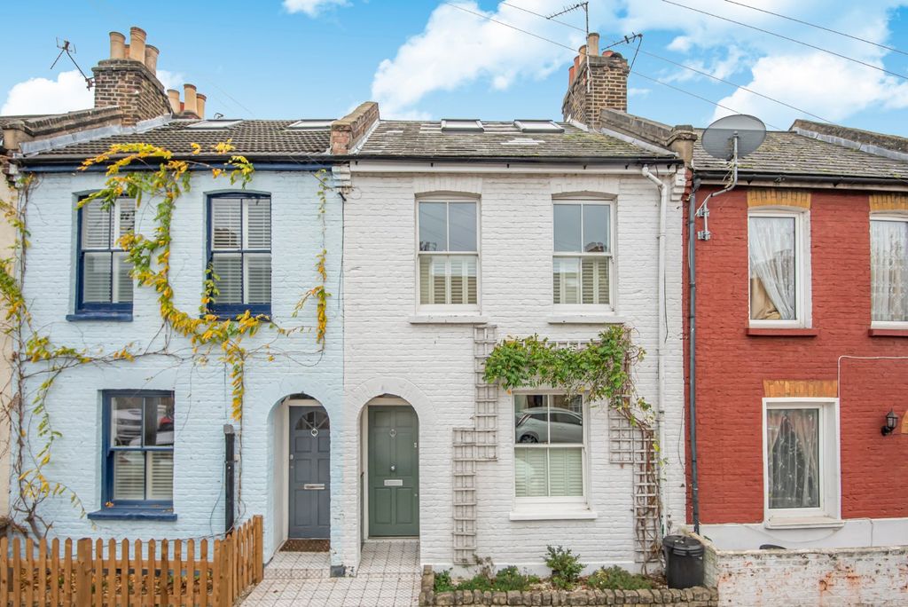 Property photo 2 of 14 Picture No. 29