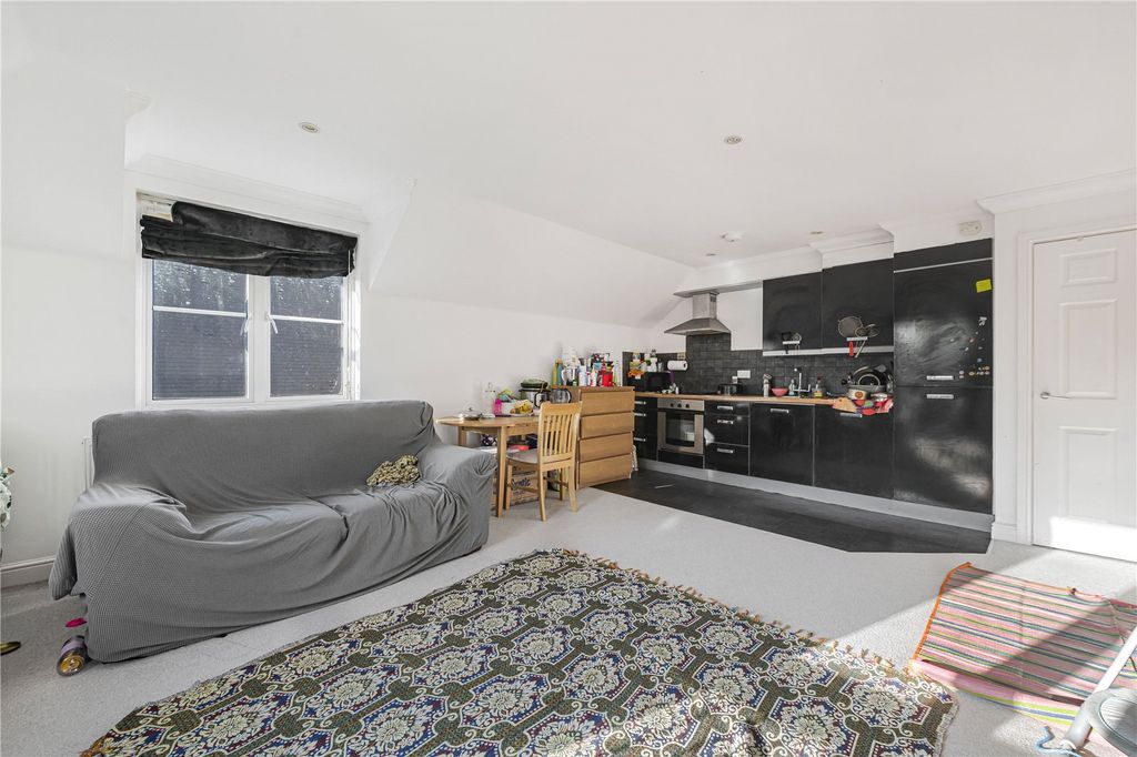 Property photo 3 of 10 Picture No. 03