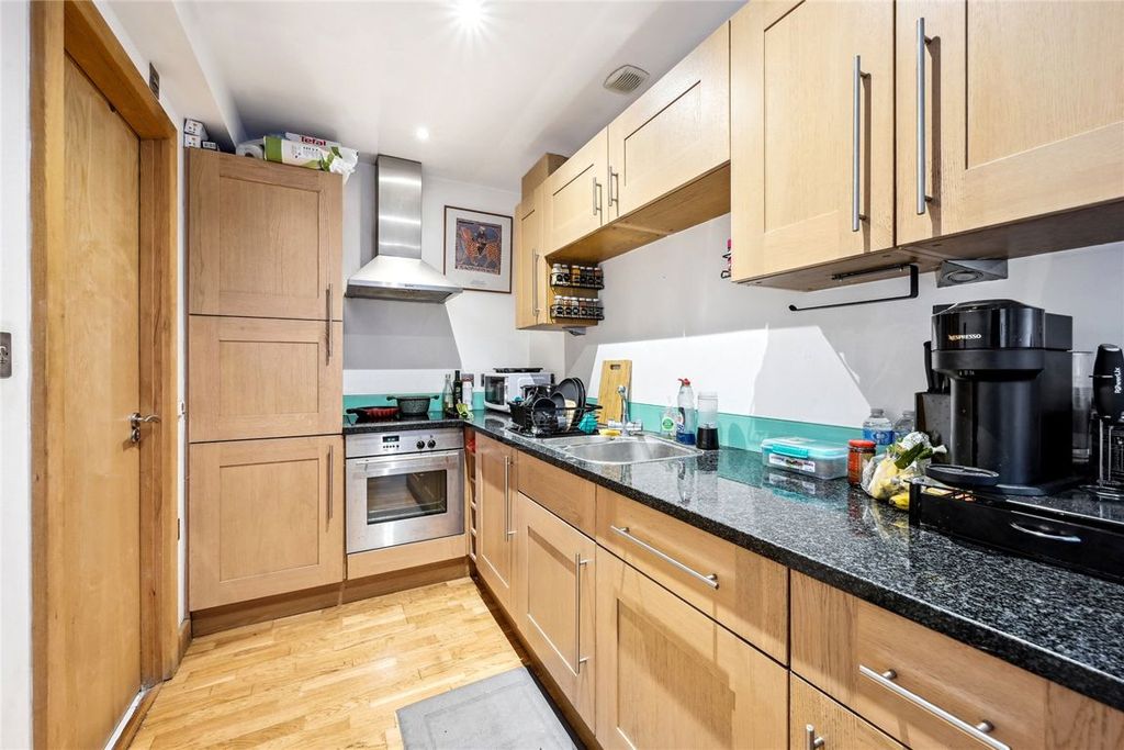 Property photo 2 of 5
