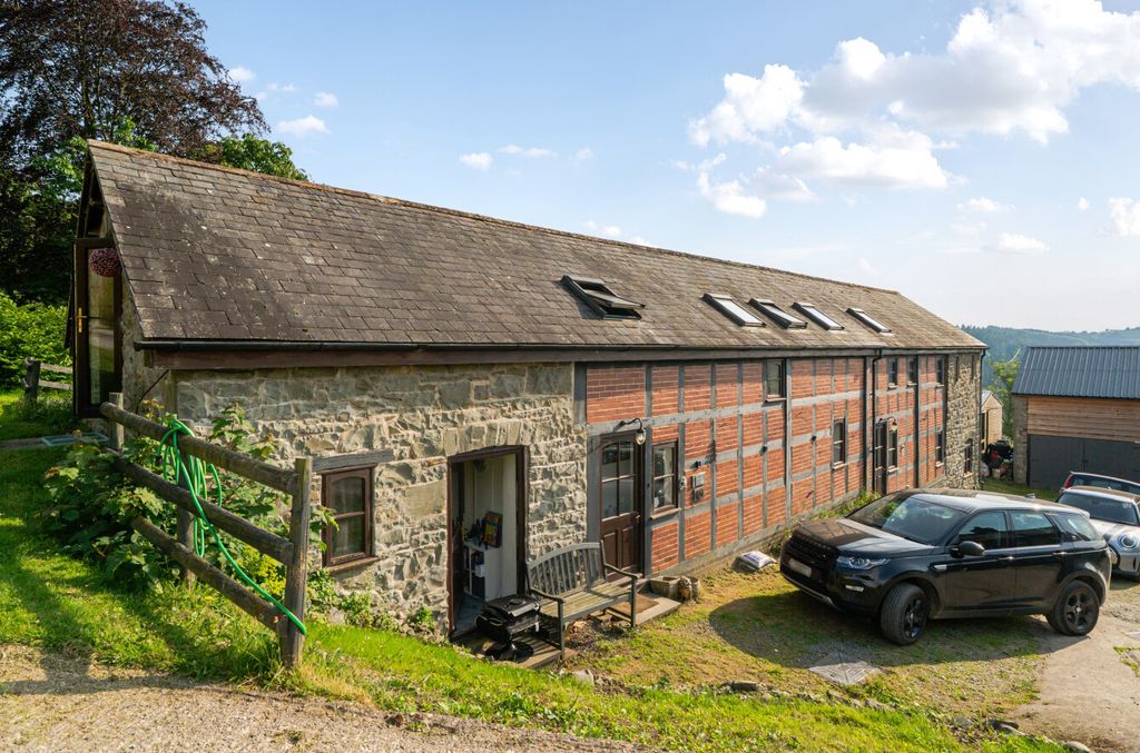 Property photo 3 of 56 1-6A3Ad67151B97-1...