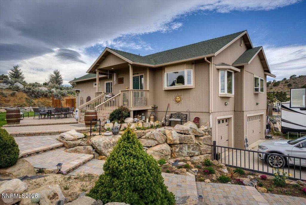 Property photo 1 of 30