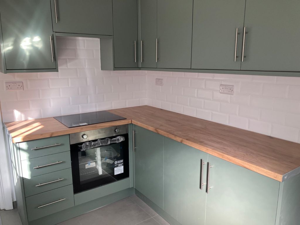 Property photo 3 of 6 Picture No. 04