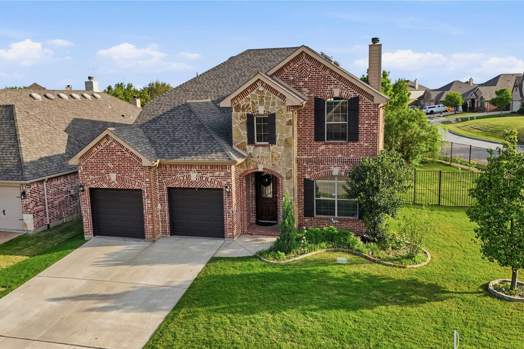 Property photo 1 of 31