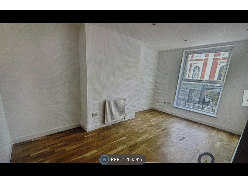 Property photo 2 of 4 Lounge