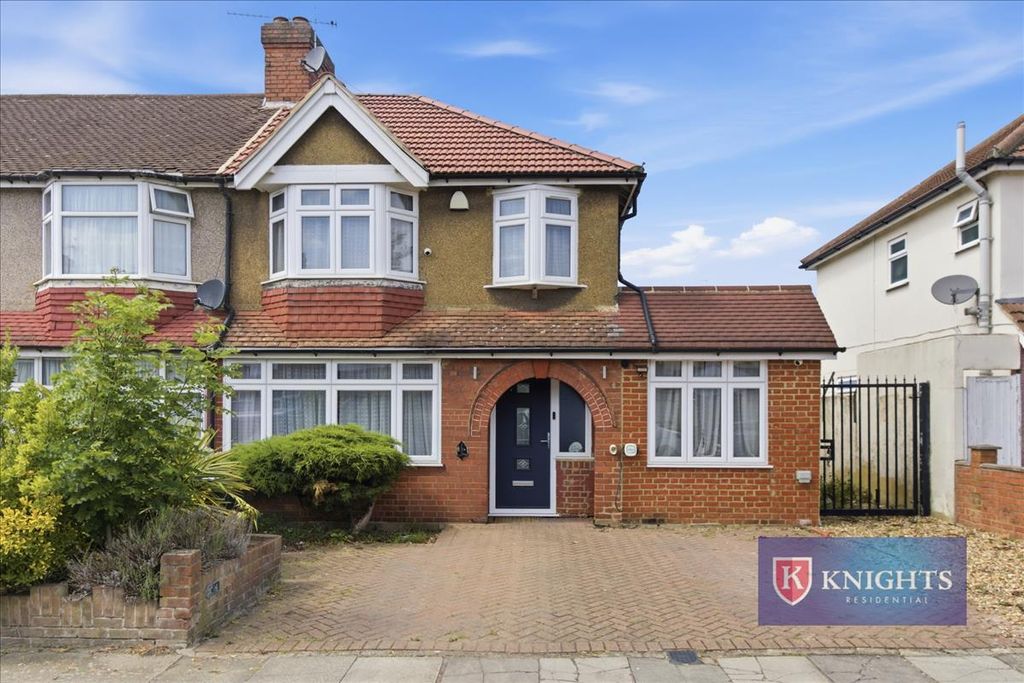 Property photo 1 of 21