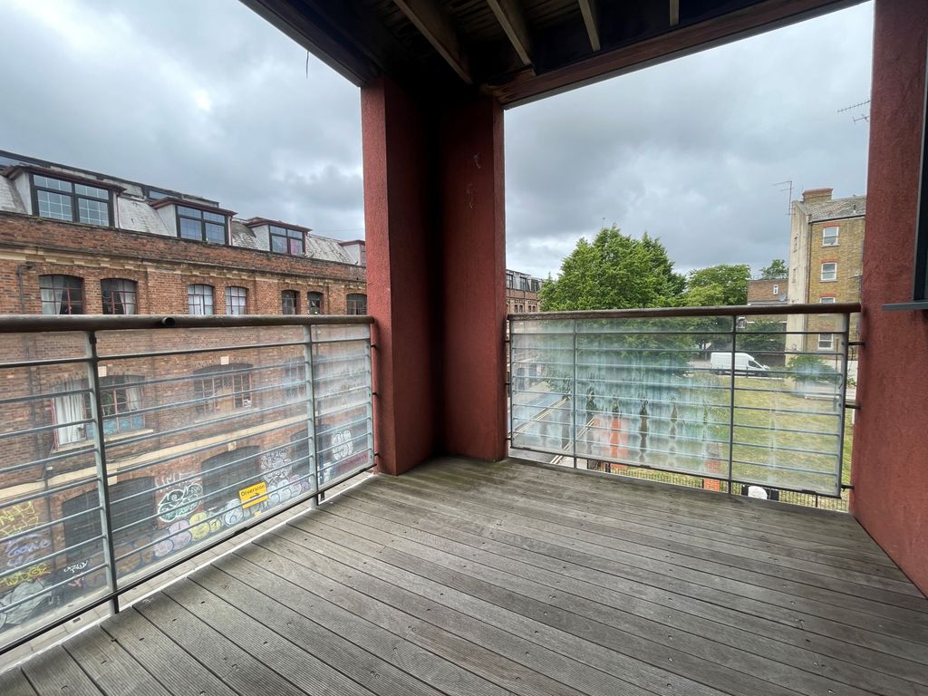 Property photo 1 of 6 1 Bedroom Flat For Rent