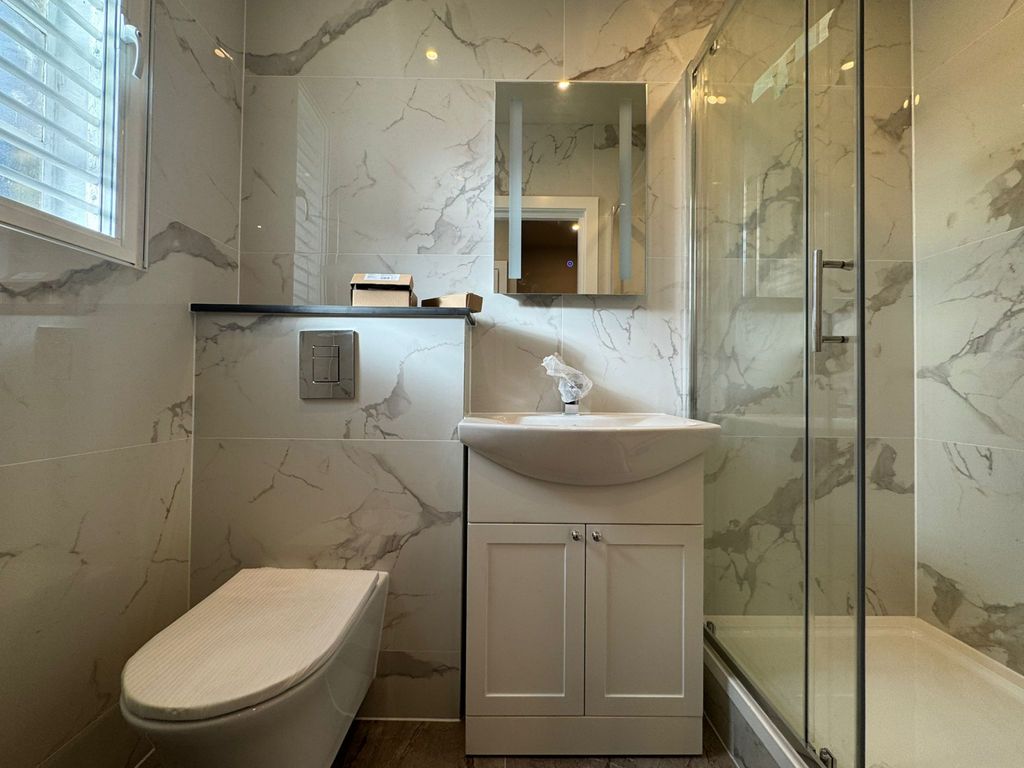 Property photo 2 of 3 Gallery