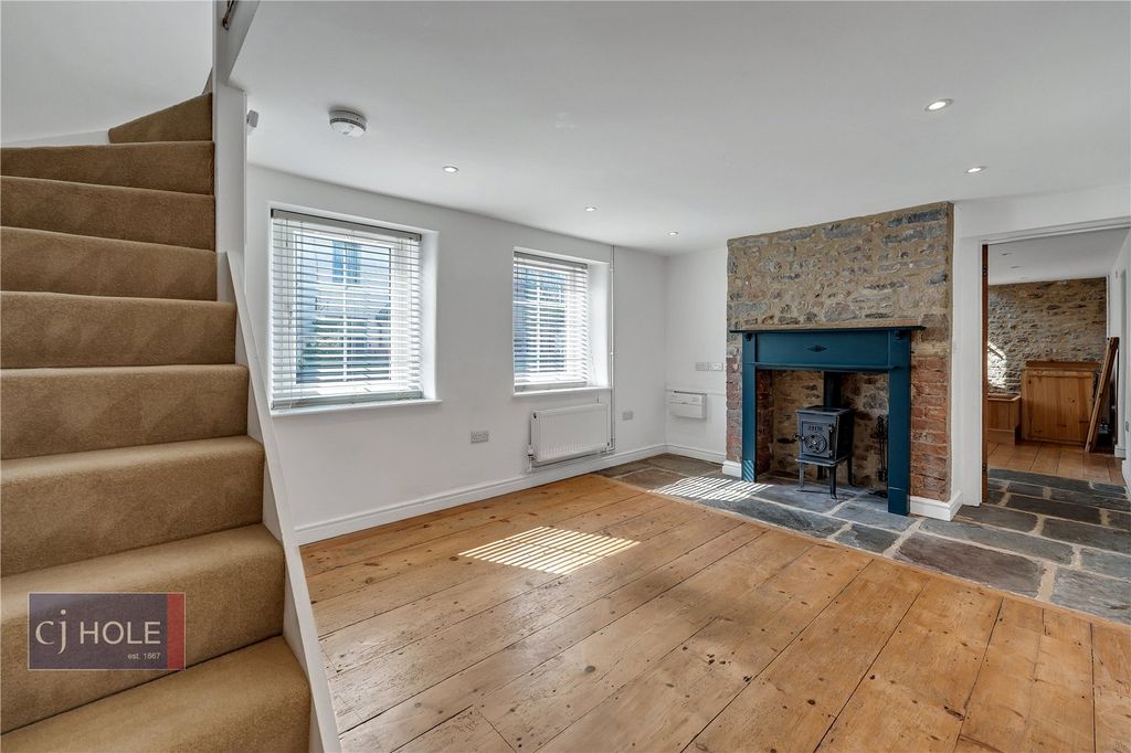 Property photo 2 of 16 Picture No. 09