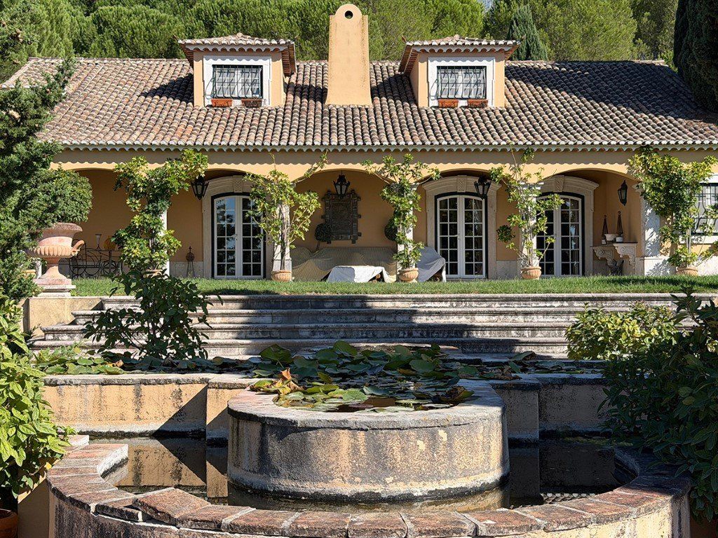 Property photo 1 of 35 Prestigious Quinta In The Serra Da Arrábida