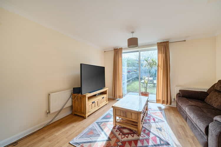 Property photo 2 of 20