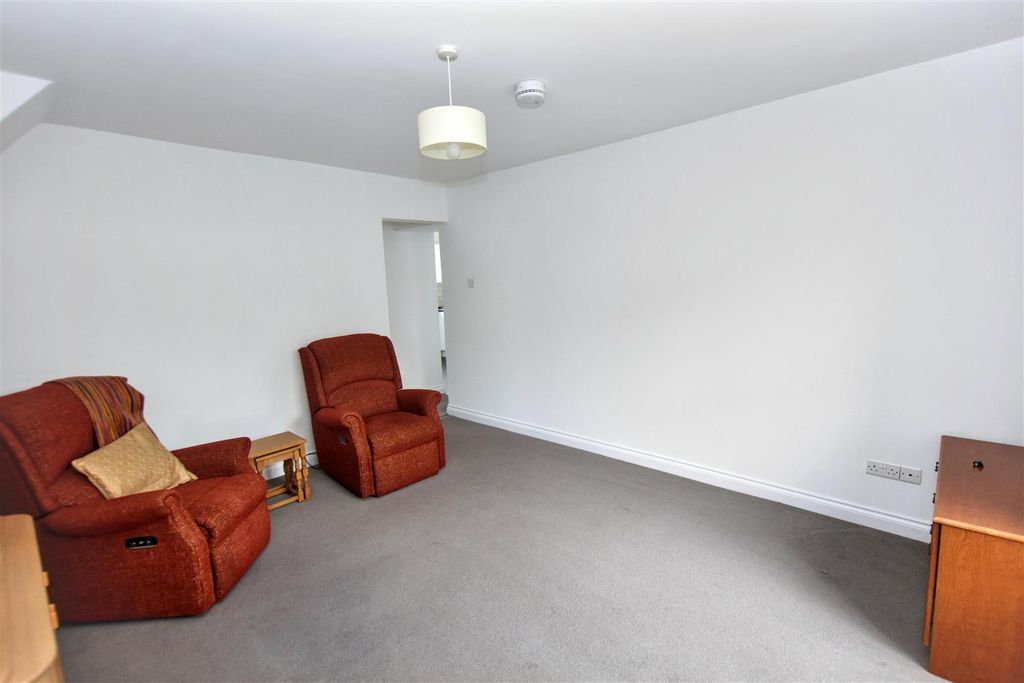 Property photo 3 of 12 Dsc_8129.Jpg