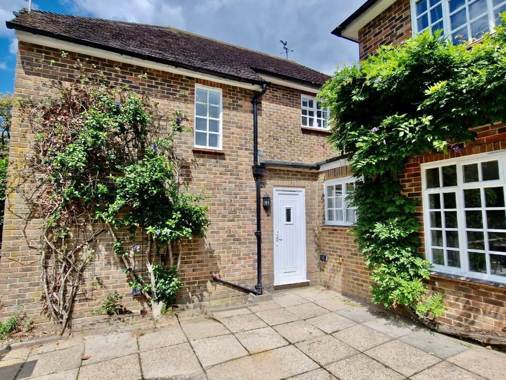 Property photo 1 of 5