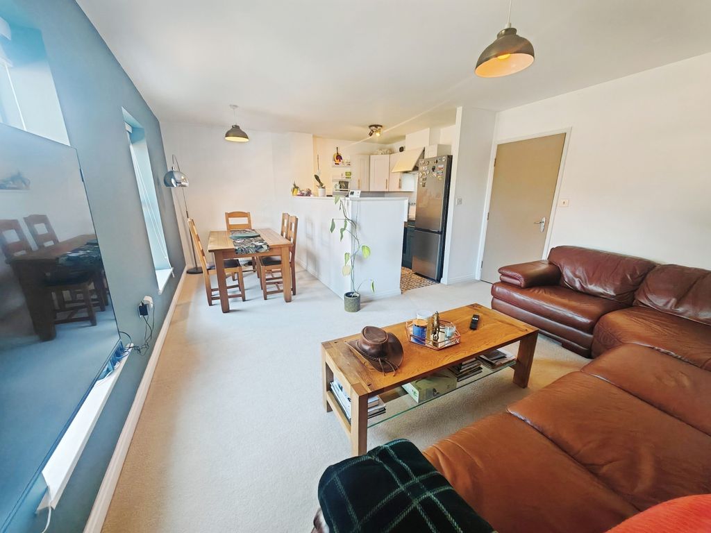 Property photo 3 of 17 Open Plan Living Room/Diner/Kitchen