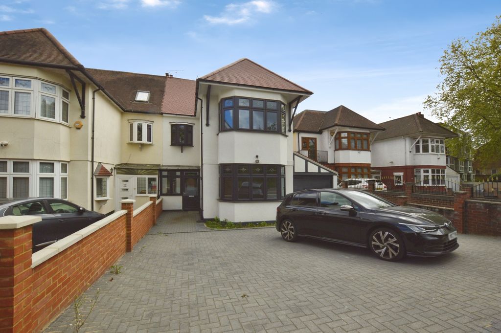 Property photo 1 of 17 Pbox-Img.Jpg