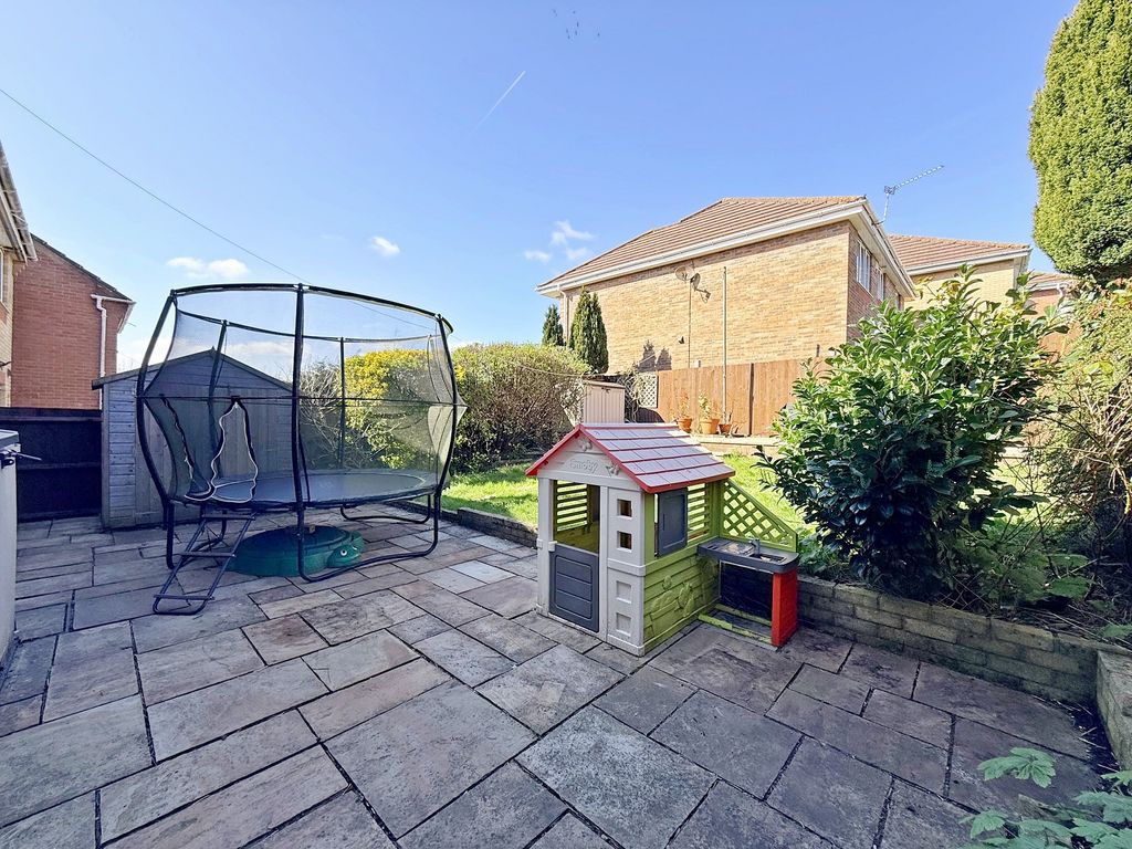 Property photo 3 of 34 Rear Garden