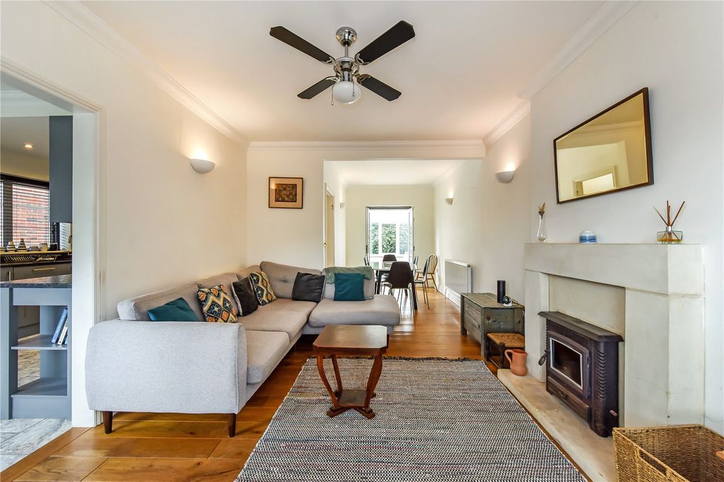 Property photo 2 of 31 Picture No. 46