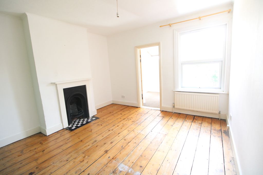 Property photo 3 of 13 Img_9608
