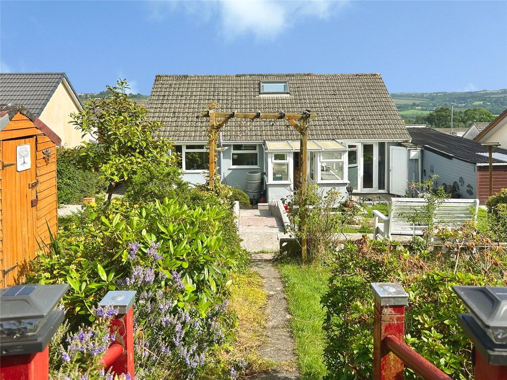 Property photo 3 of 17 Picture No. 29