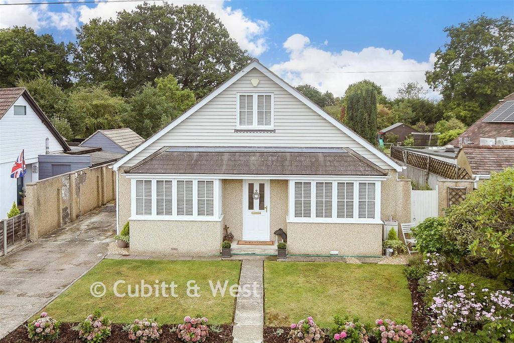 Property photo 2 of 18 External (Web)