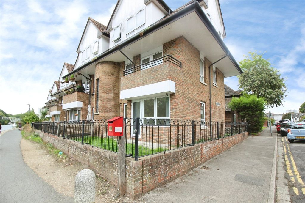 Property photo 1 of 8 Picture No. 07