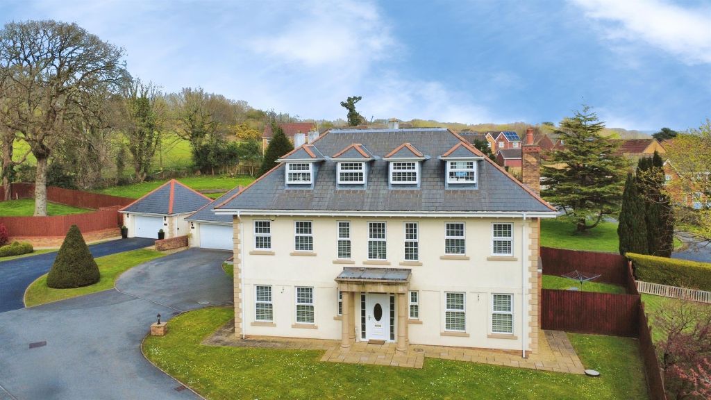 Property photo 1 of 7