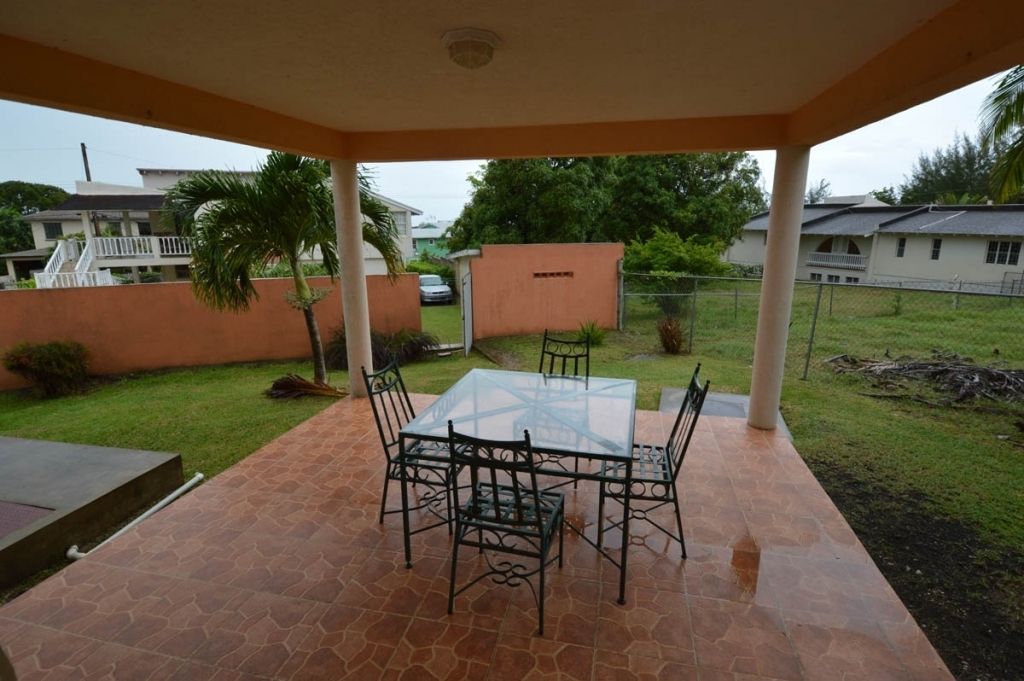 Property photo 3 of 5 <Alttext/>