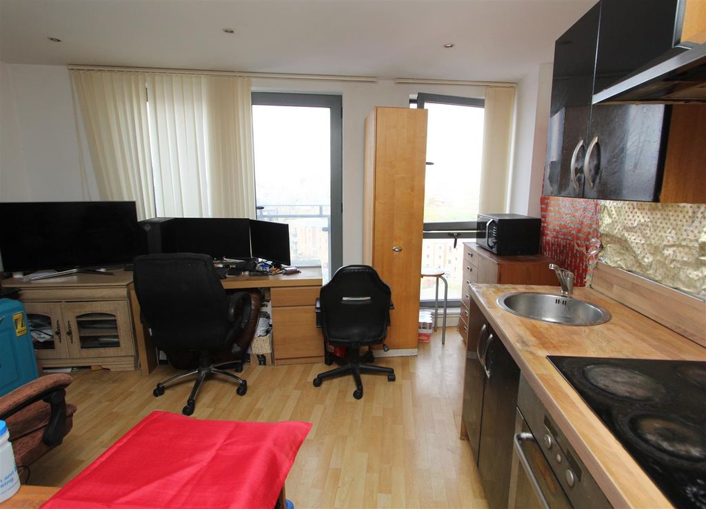 Property photo 3 of 6 Img_7553.Jpg