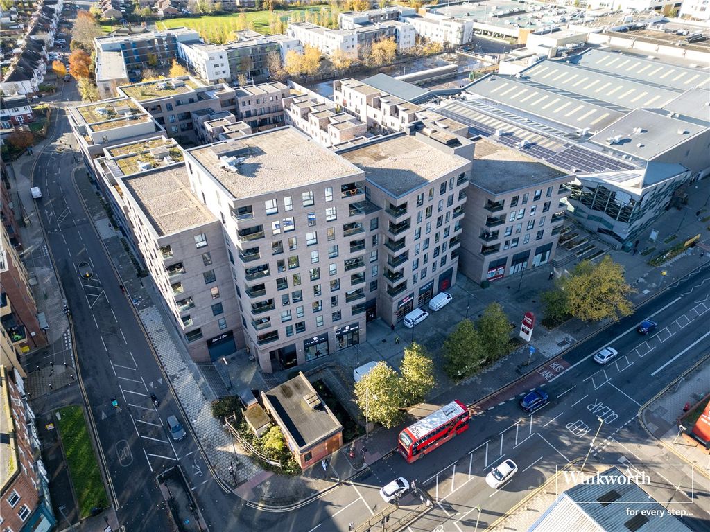 Property photo 2 of 8 Drone