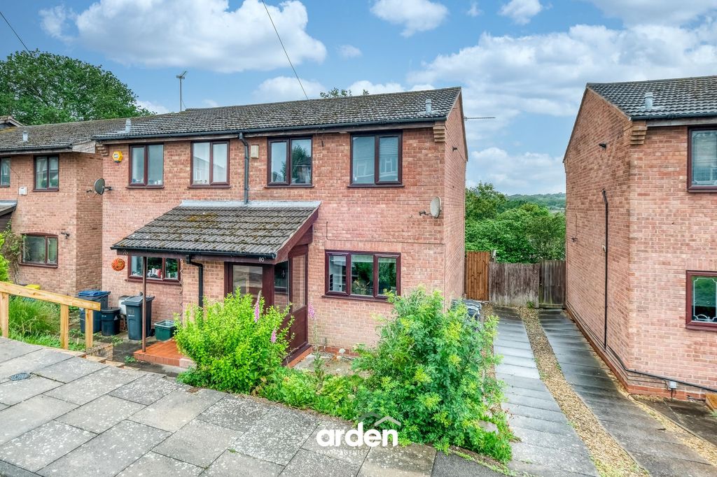 Property photo 1 of 12