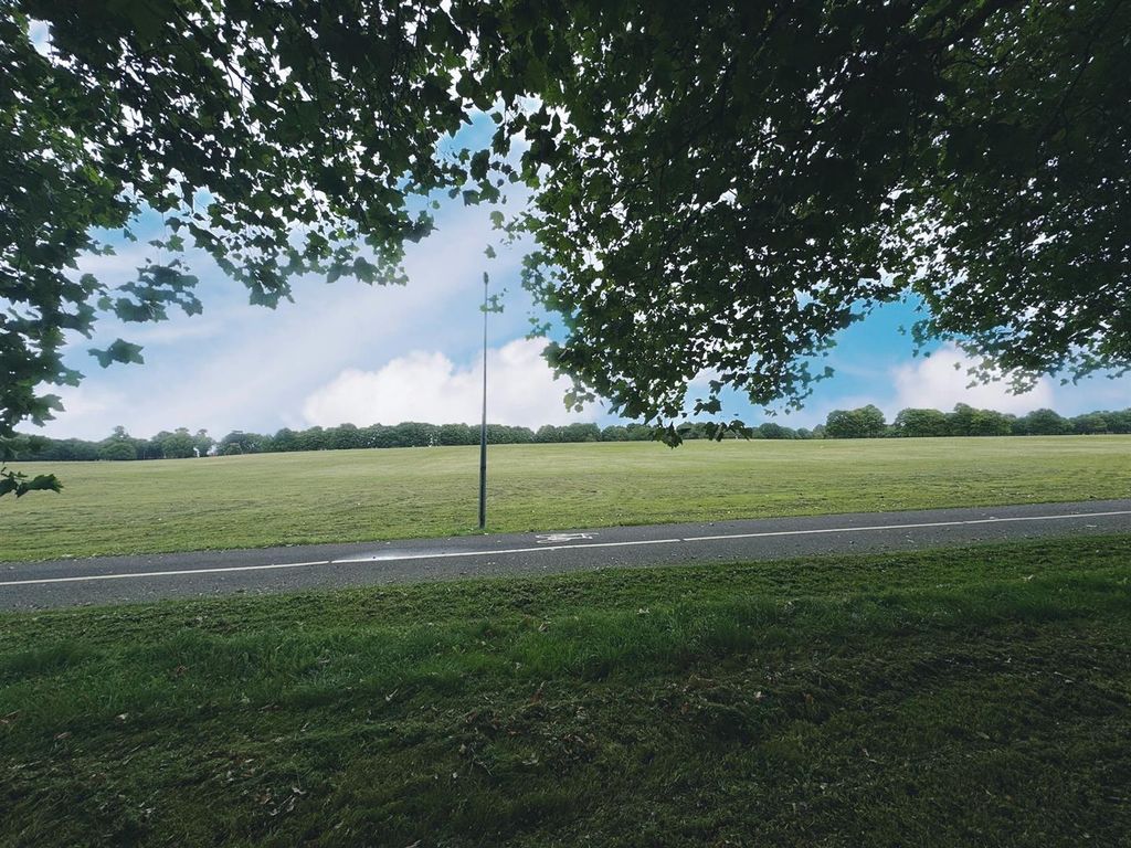 Additional image 12 of 2 bed flat for saleCircular Road South, Colchester CO2