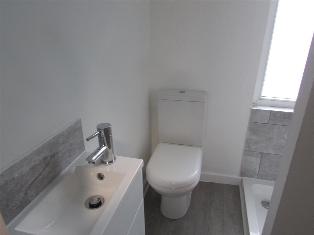 Property photo 2 of 6 Img_1454.Jpg