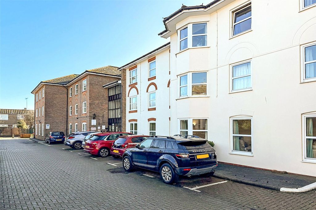 Property photo 1 of 16 Picture No. 16