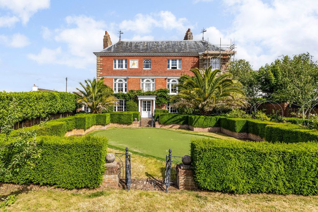 Property photo 1 of 19 Countess Wear House