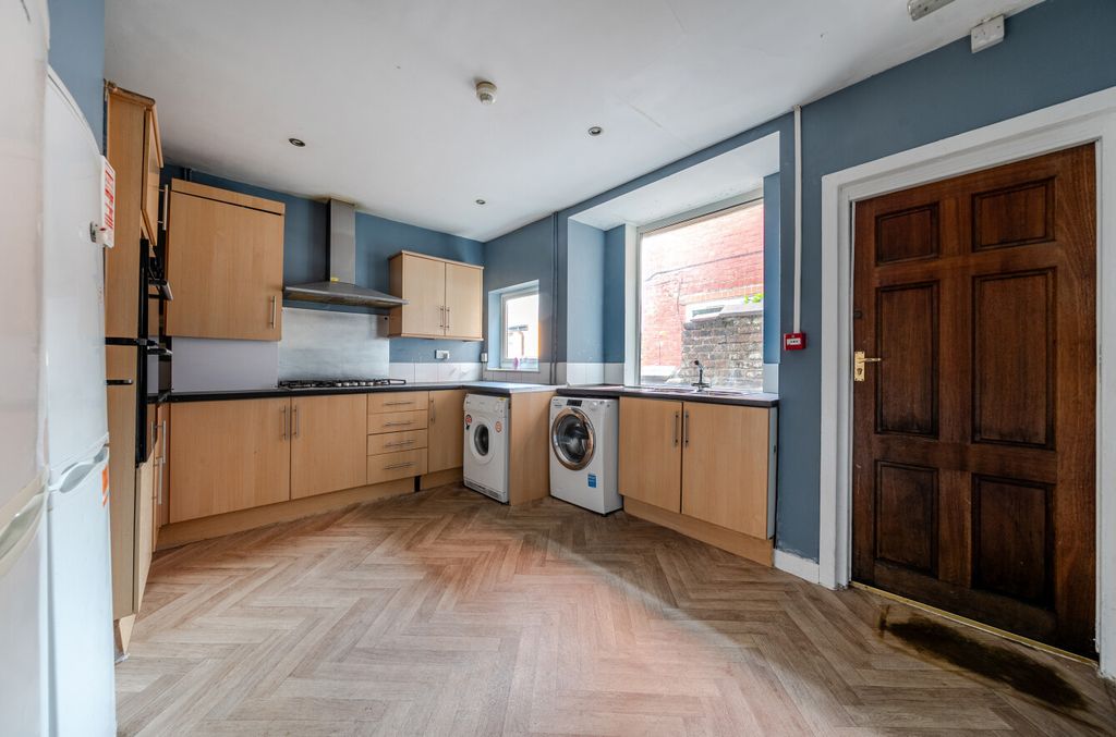 Property photo 3 of 19 1535339-4-1A13A94...