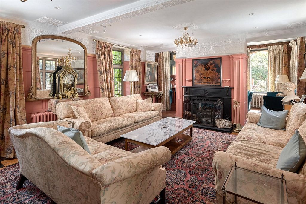 Property photo 3 of 35 Drawing Room