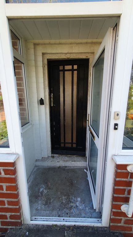 Property photo 3 of 31