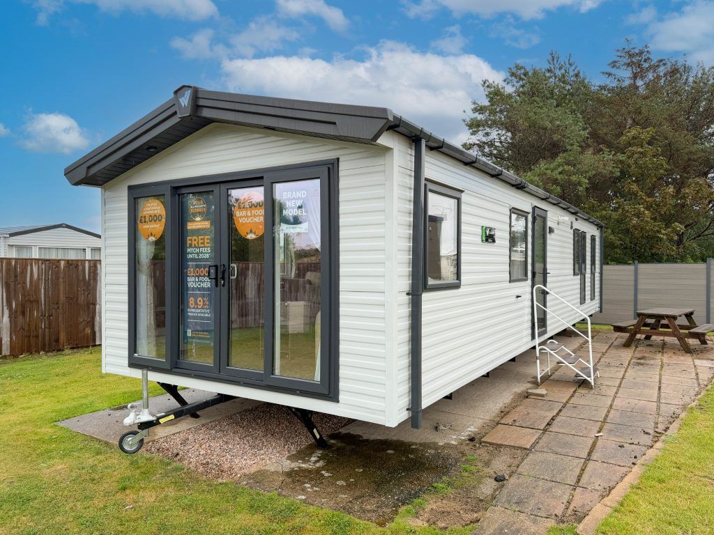 Property photo 1 of 17 Willerby Salisbury Exterior Silver Sands Holiday Park