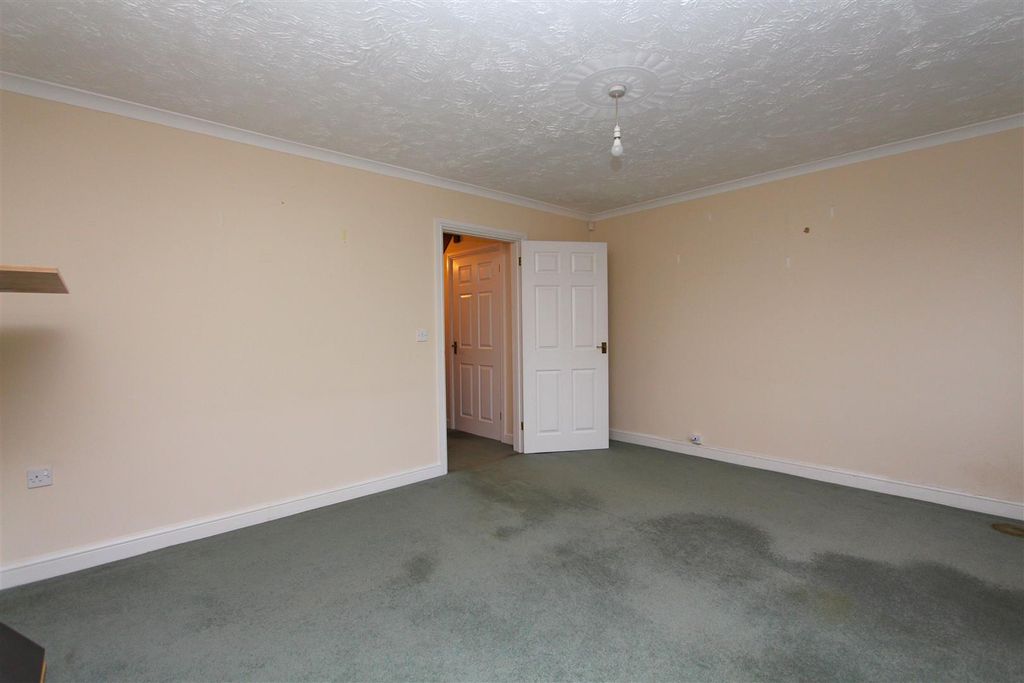 Property photo 2 of 12 Living Room 2nd.Jpg