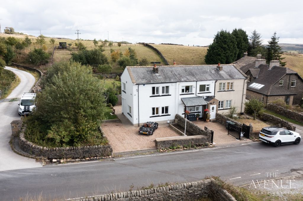 Property photo 2 of 30 4499084